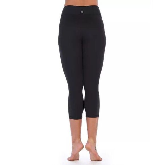AMERICAN FITNESS COUTURE NWT High Waist 3/4 Compression Leggings Small - Picture 3 of 5
